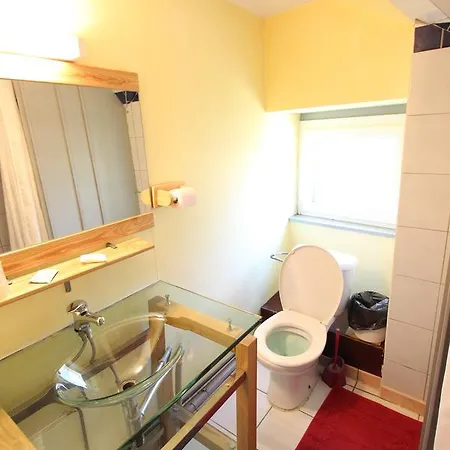 אורחן Normande Valframbert