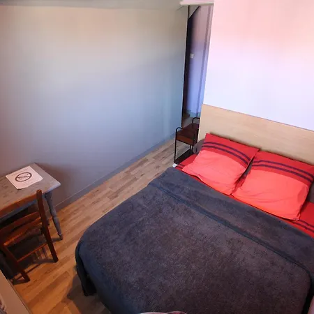 Normande אורחן Valframbert